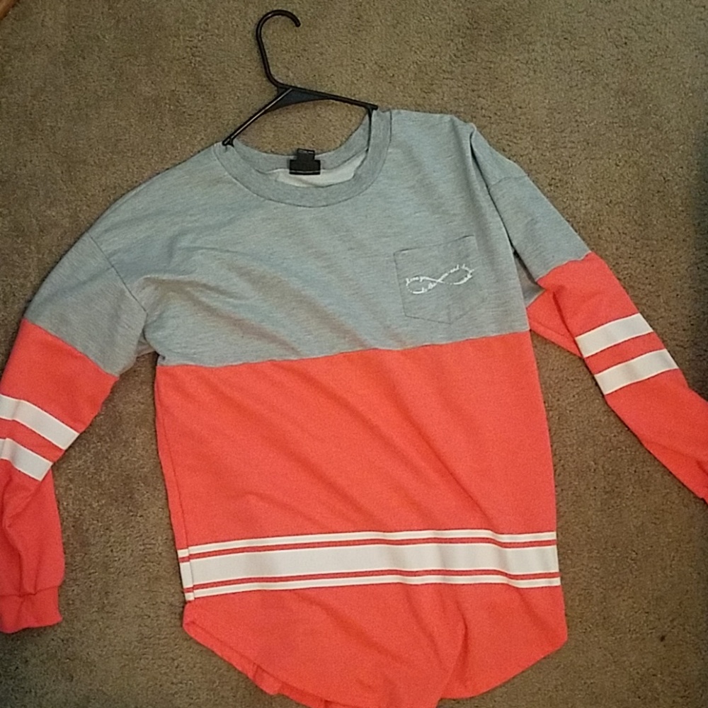 Long sleeve shirt